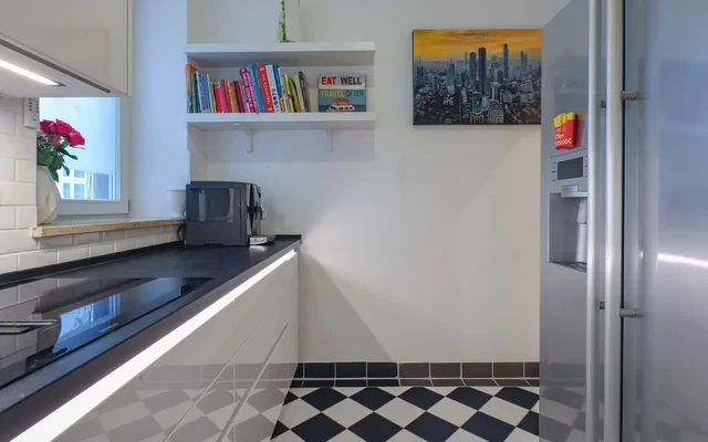 Apartment in Lychener Strasse, Berlin for 65 m² with 1 bedrooms 4