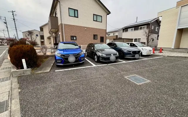 レオパレス花水木 3