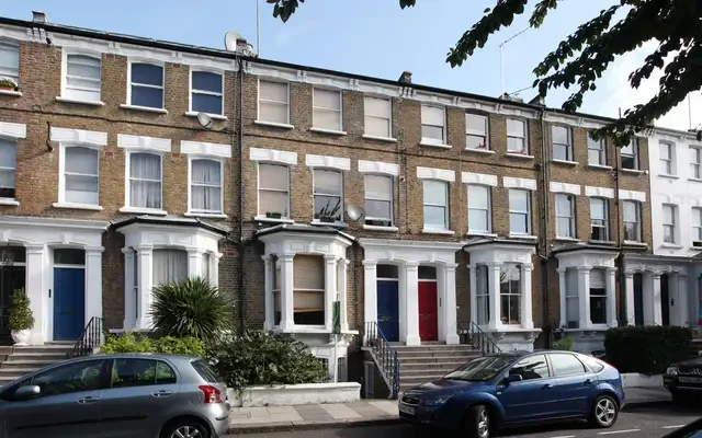 Minford Gardens, Brook Green, W14 2
