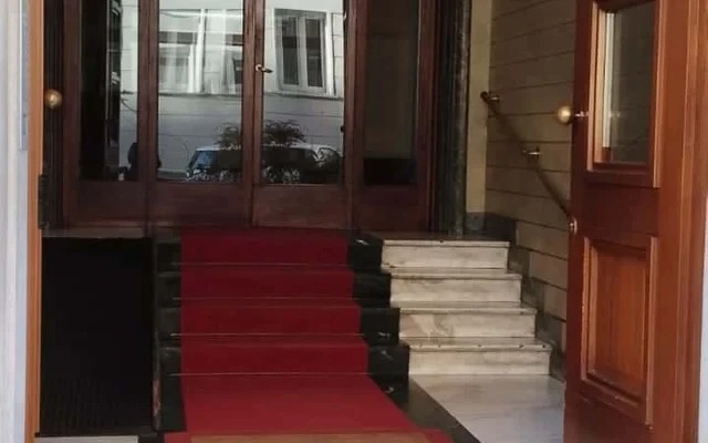 Appartamento con terrazzo e posto auto - Roma (zona Prati) 1
