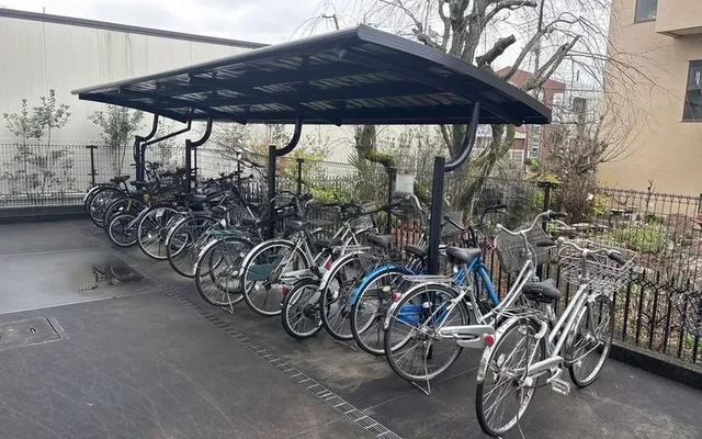 Leopalace Court Doll 4