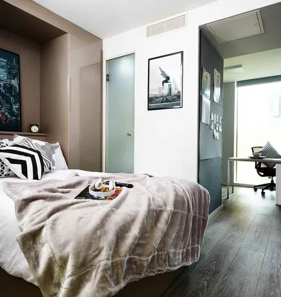Uit First Street Student Accommodation Manchester