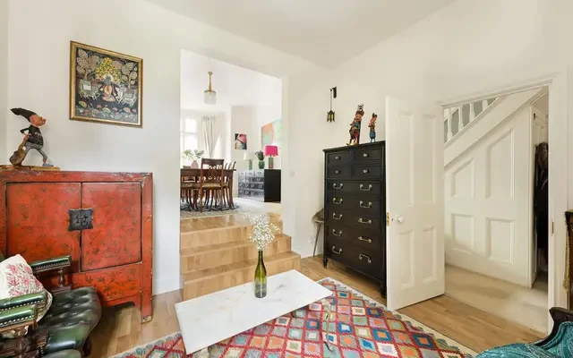Ennismore Avenue, Chiswick, London, W4 1SF 3