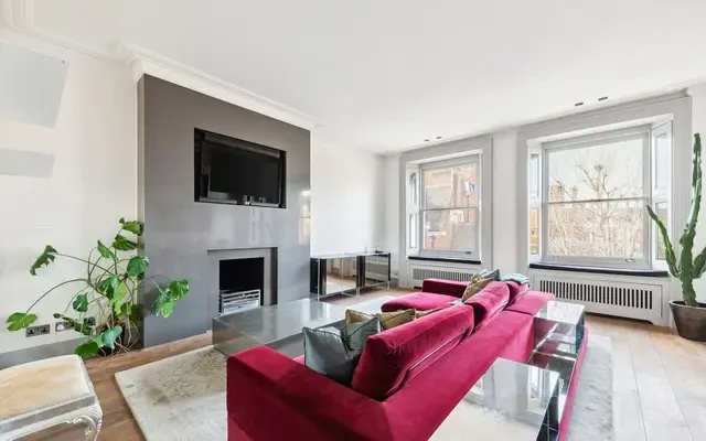 Cadogan Square, Knightsbridge, London, SW1X 0HT 1