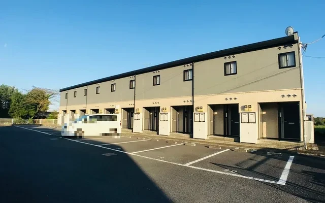 レオパレスひかり 0