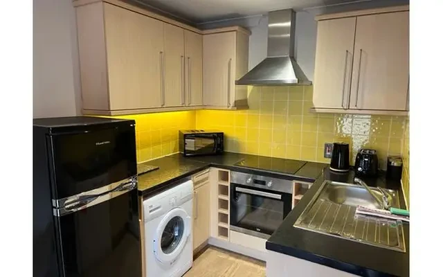St Thomas Street, BS1 6JY 1
