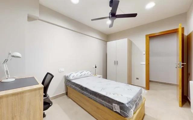 C/ Enmedio 23, piso 3 pta.A (6H2B1A) SG (ant.), CS 3