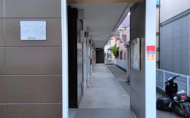 レオパレスアルシオネ 3