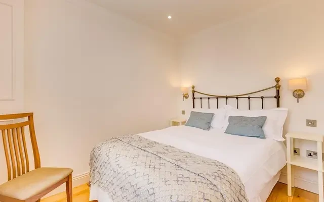 Belgravia Court, 33 Ebury Street, Belgravia, London, SW1W 0NY 2