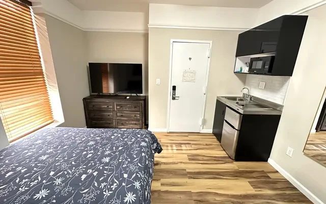 Union Square Apartment 2