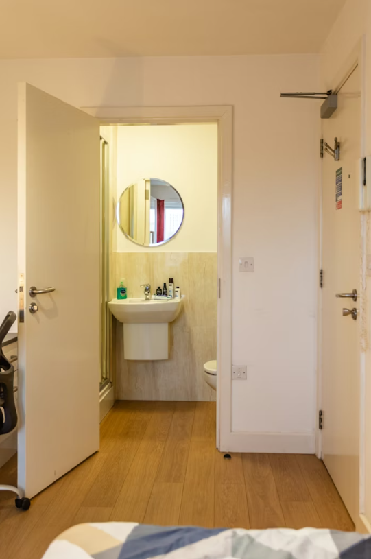 uhomes.com | Student Accommodation, Housing, Flats, Apartments for Rent