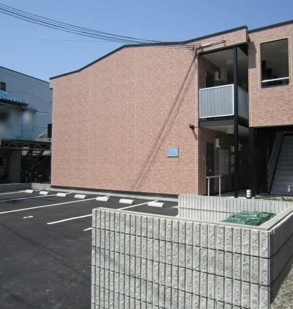 レオパレスシャルマン上