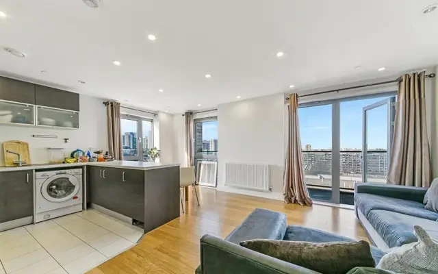 Wilson Tower, Christian Street, London, E1 1AW 0