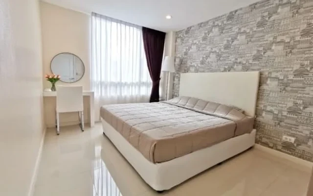 2-BR Condo for Rent, ฿20,000/month, Elements Srinakarin 3