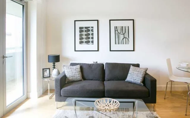 LH-Fizzy CanningTown 0