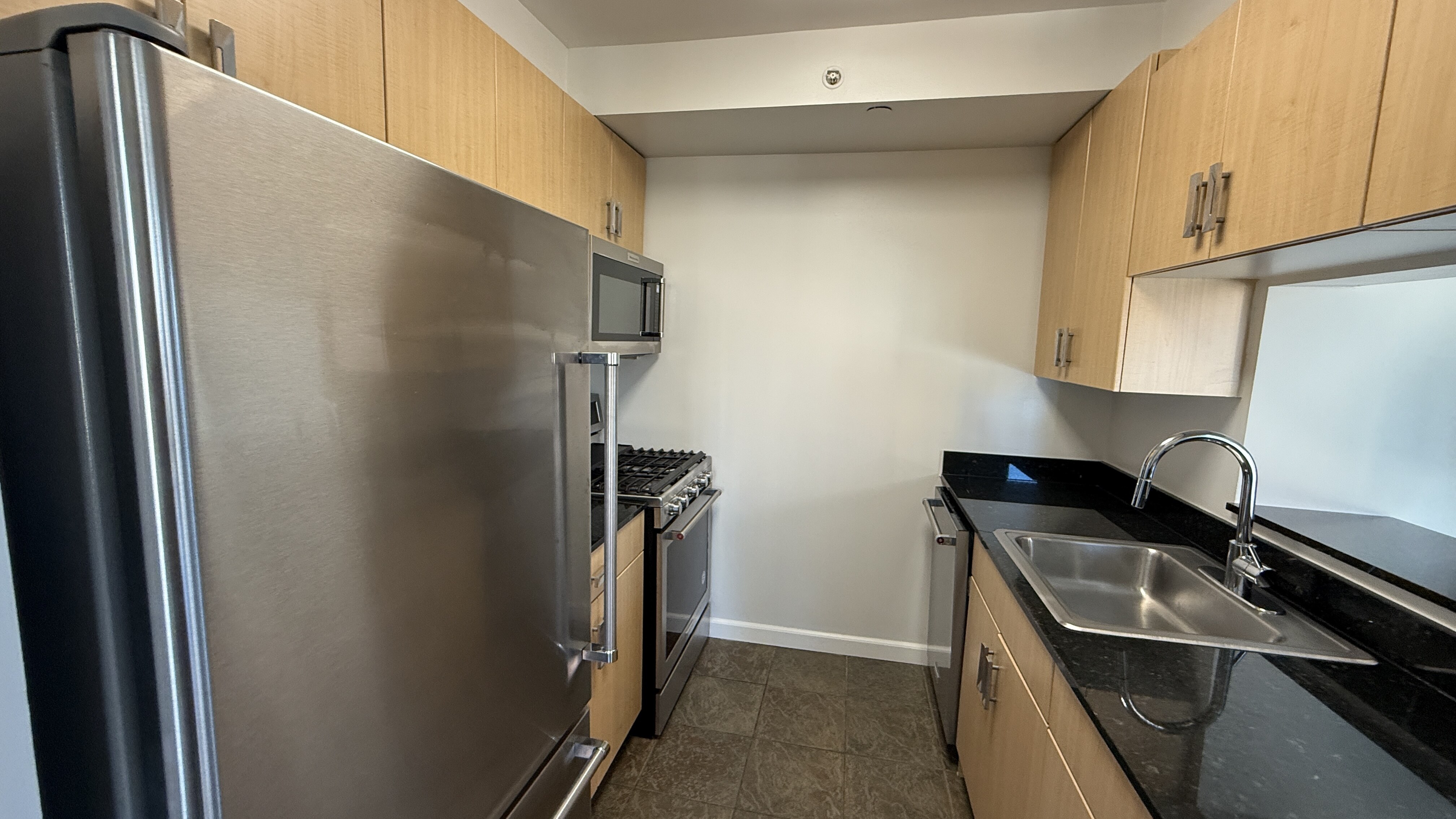 2 Bed 2 Bath