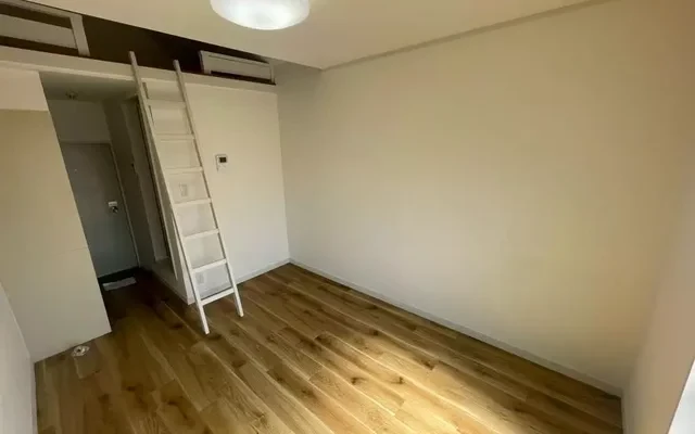 AP681 Bell House 203 3