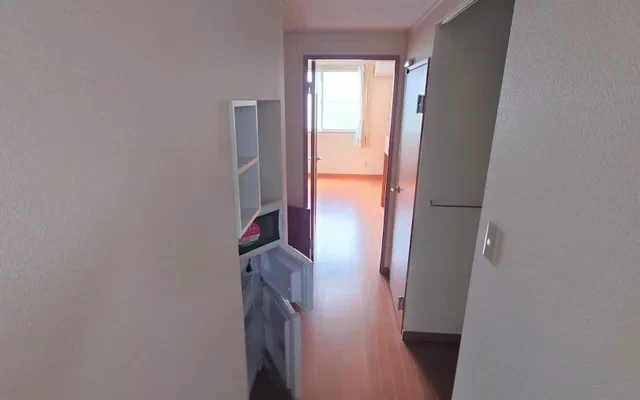 レオパレスグリーンライン - Ina student accommodation - 104号房间(带独立厨房)