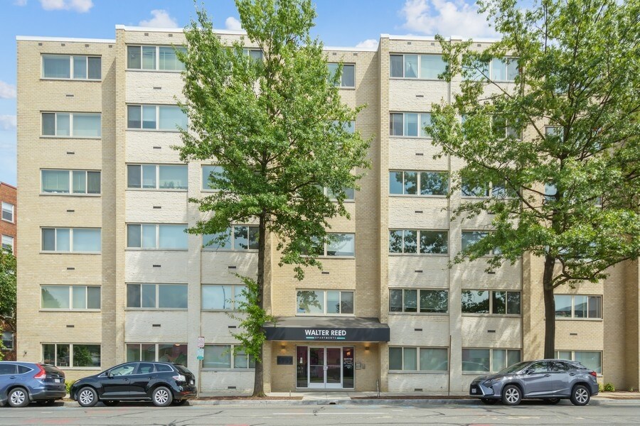 Walter Reed Apartments