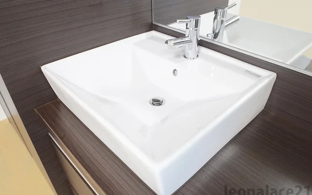 レオネクストレーヴ 3