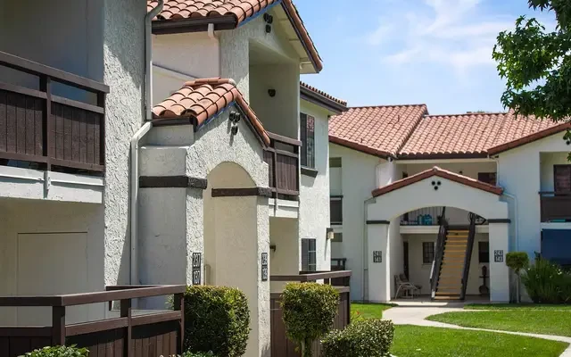 Barham Villas 1