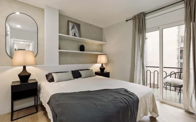 Begur - 3 bedrooms and terrace in Sant Gervasi 4