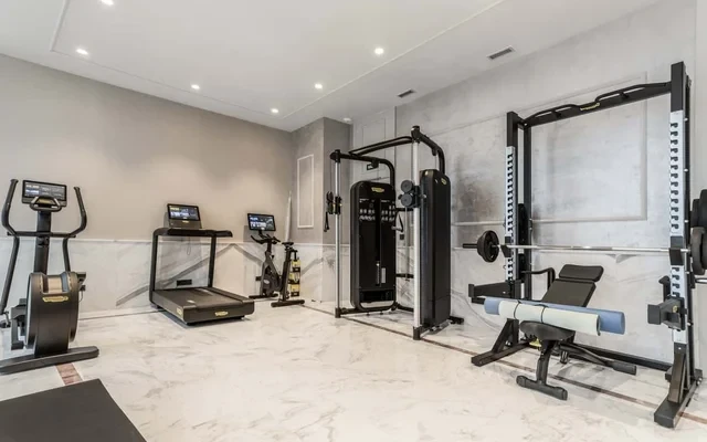 Lusciano - 2 bedrooms, pool and gym in Almagro 4