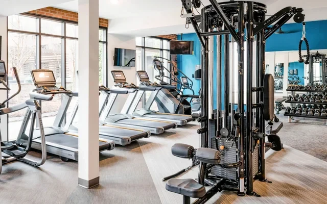 The Baxter Decatur Apartments - DeKalb County student accommodation - Gym