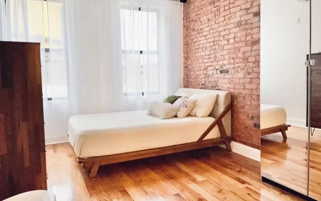 56-50 Myrtle Avenue, New York 3