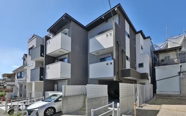 Uni Etoile Kobe Rokko 0