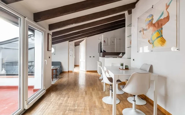 San Vitale Loft with 2 terraces 2