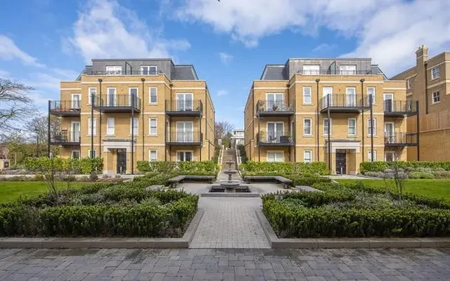 Atkinson Close, Wimbledon, London, SW20 0FA 0
