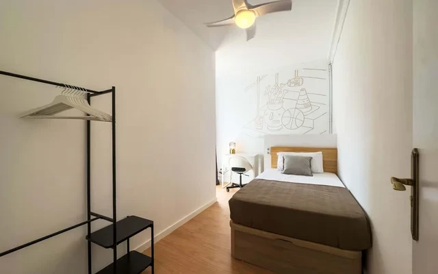 JE2 - Carrer de Jonqueres Barcelona 08003 Spain 0