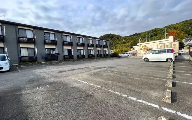 レオパレス神田 3