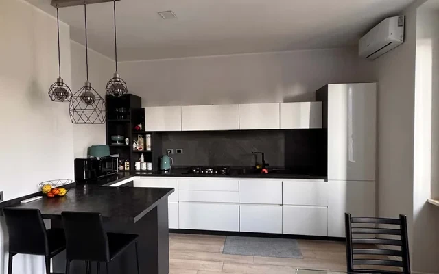 Apartment in Via Carlo Mezzacapo, Roma for 95 m² with 2 bedrooms 3