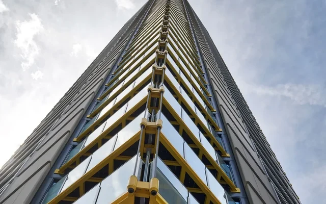 Elephant & Castle 1