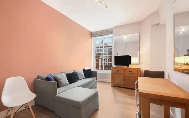 Jenner House, WC1N 1