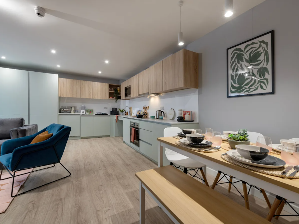 uhomes.com | Student Accommodation, Housing, Flats, Apartments for Rent