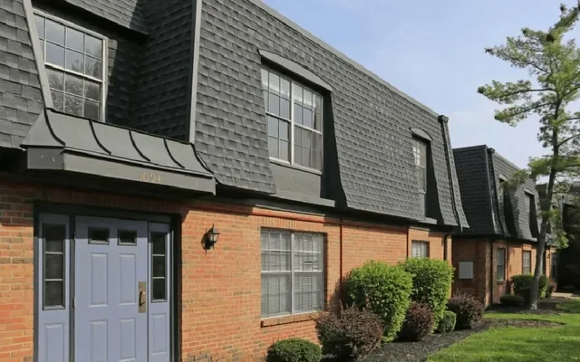 Olde Towne Apartments 2