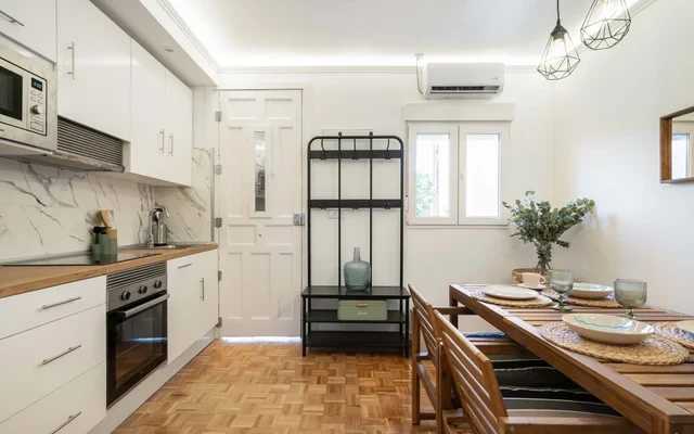Apartment in Paseo de Extremadura, Madrid for 50 m² with 2 bedrooms 0