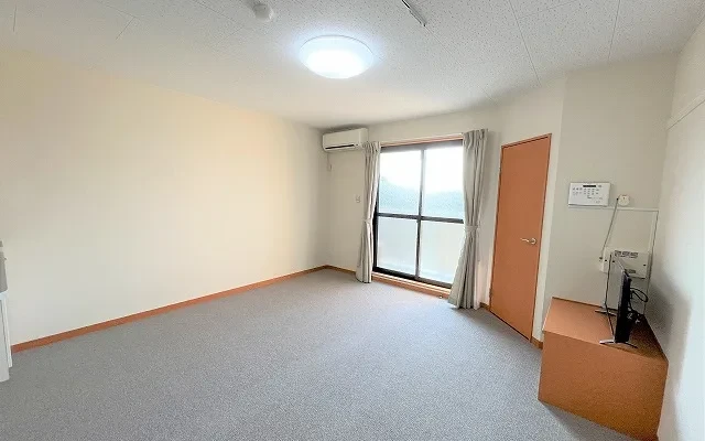 レオパレスおのさと - 천안시 학생 숙소 - 208号房间(带独立厨房)