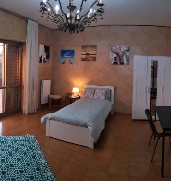Casa Via Tullio Ascarelli 99