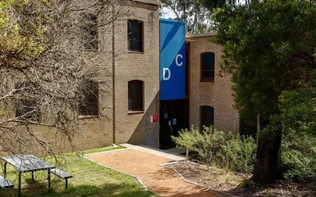 UniLodge @ UC - Campus West & Guginya 4
