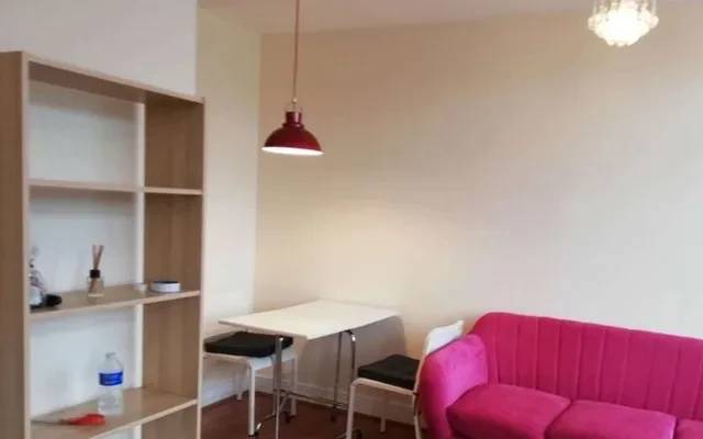 LH-Gerry Raffles Square 4