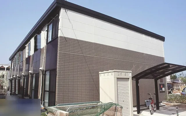 レオパレスパイン・アベニュー 0