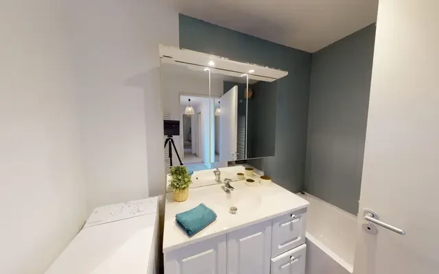 32 Rue Mathieu Varille, 69007 0