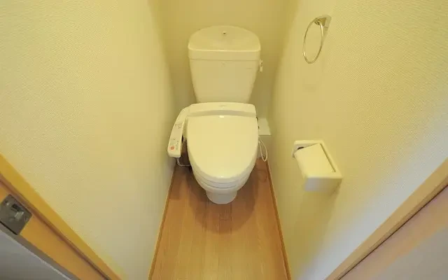 レオパレス葵 3
