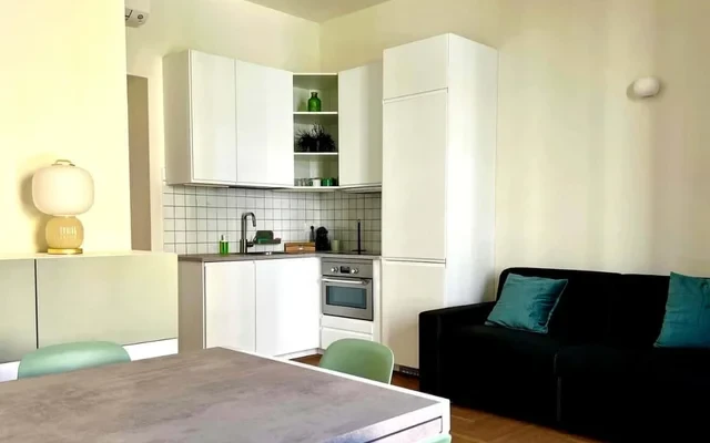 Apartment in Via Piacenza, Milano for 72 m² with 2 bedrooms 2