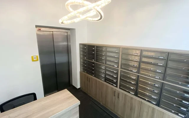 Beautiful 1-room apartment in the heart of Charlottenburg. **Rent incl. internet 1