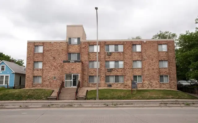 624 Huron Apartments 0